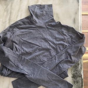 Heather Gray Lululemon Run swiftly long sleeve turtleneck shirt